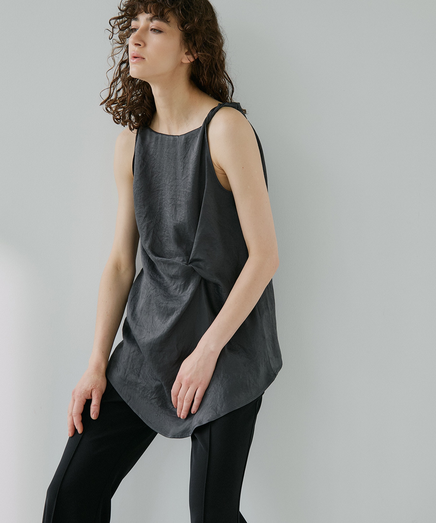 DARK GREY