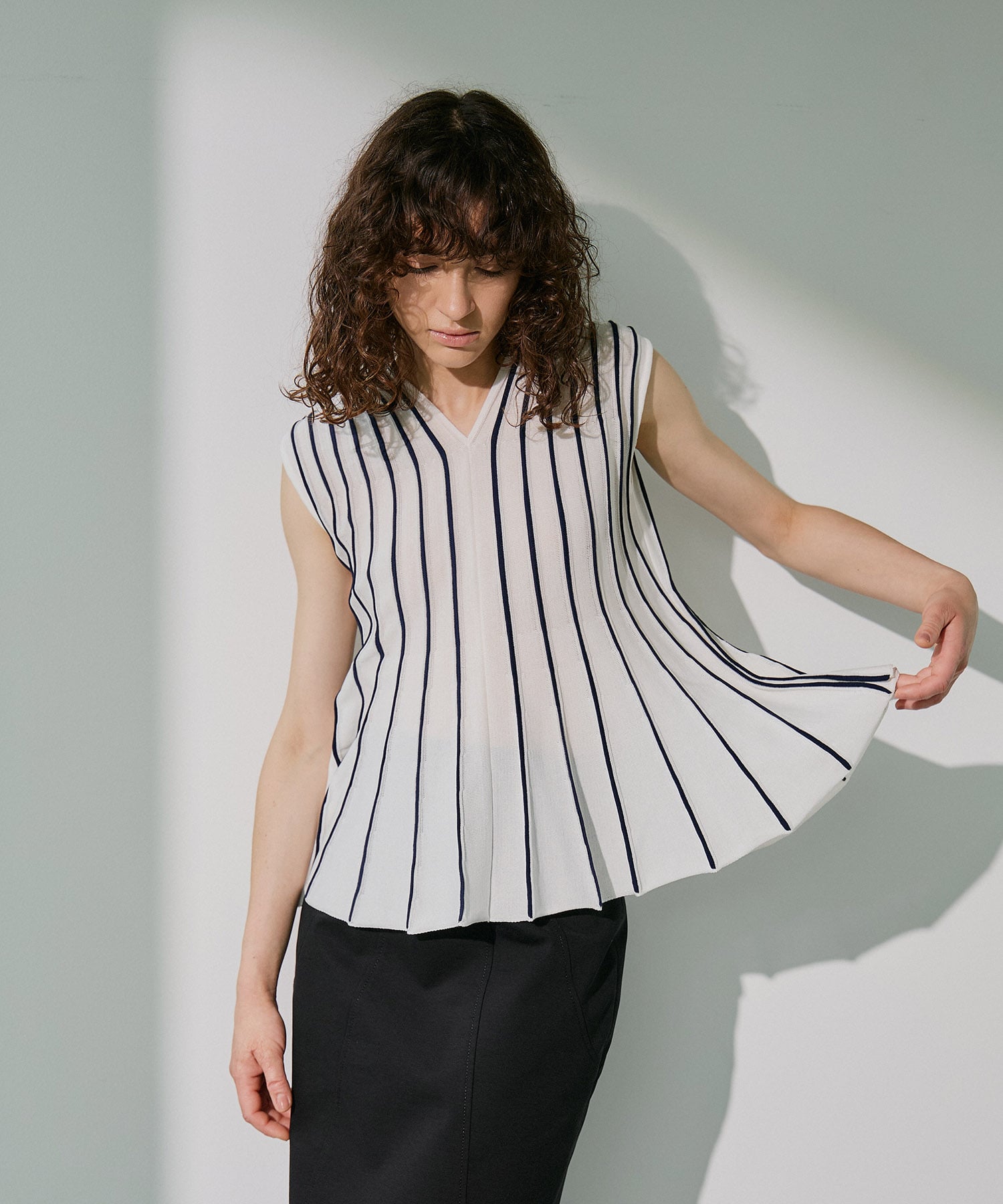 Tack  Flare Knit