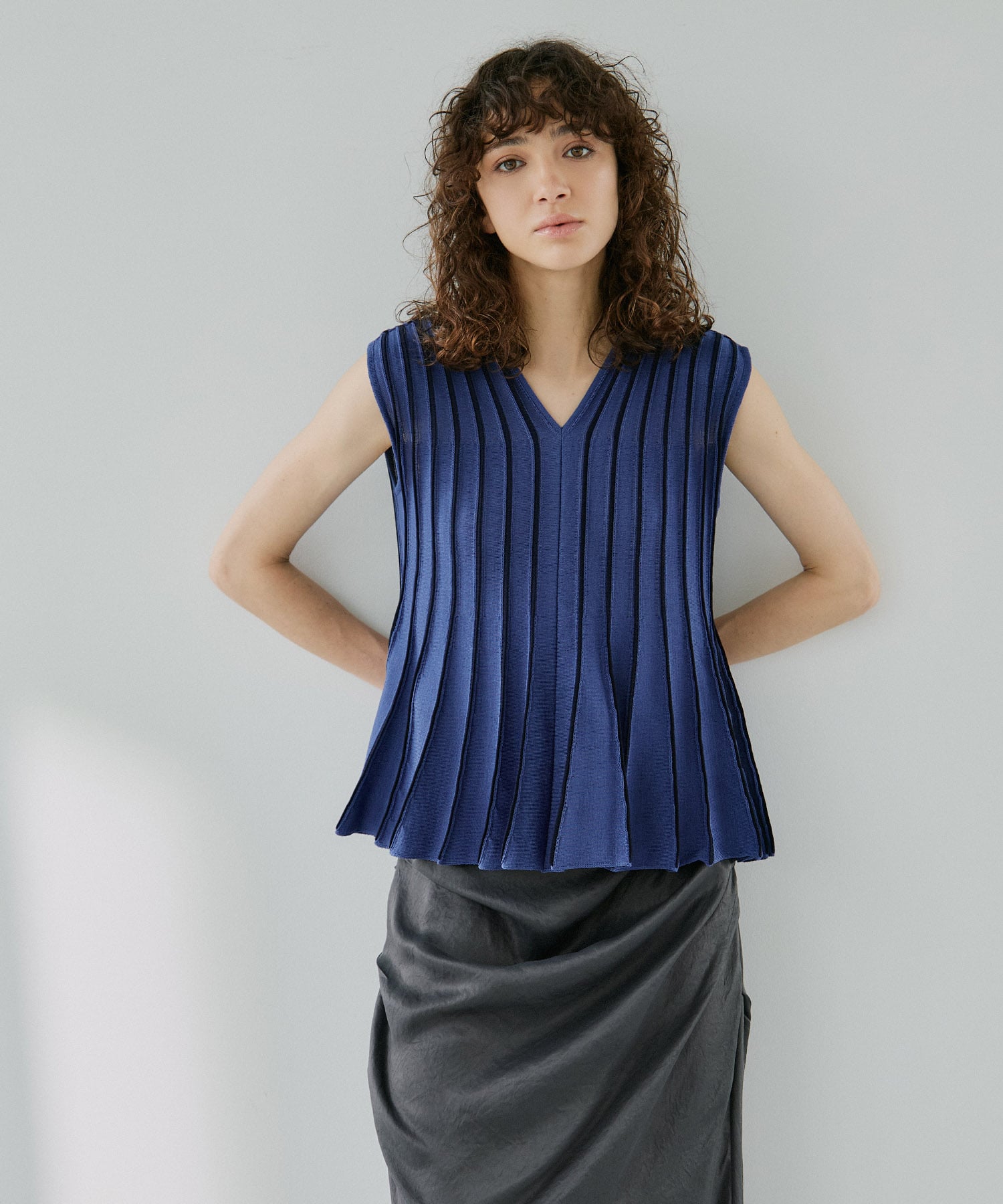 Tack  Flare Knit