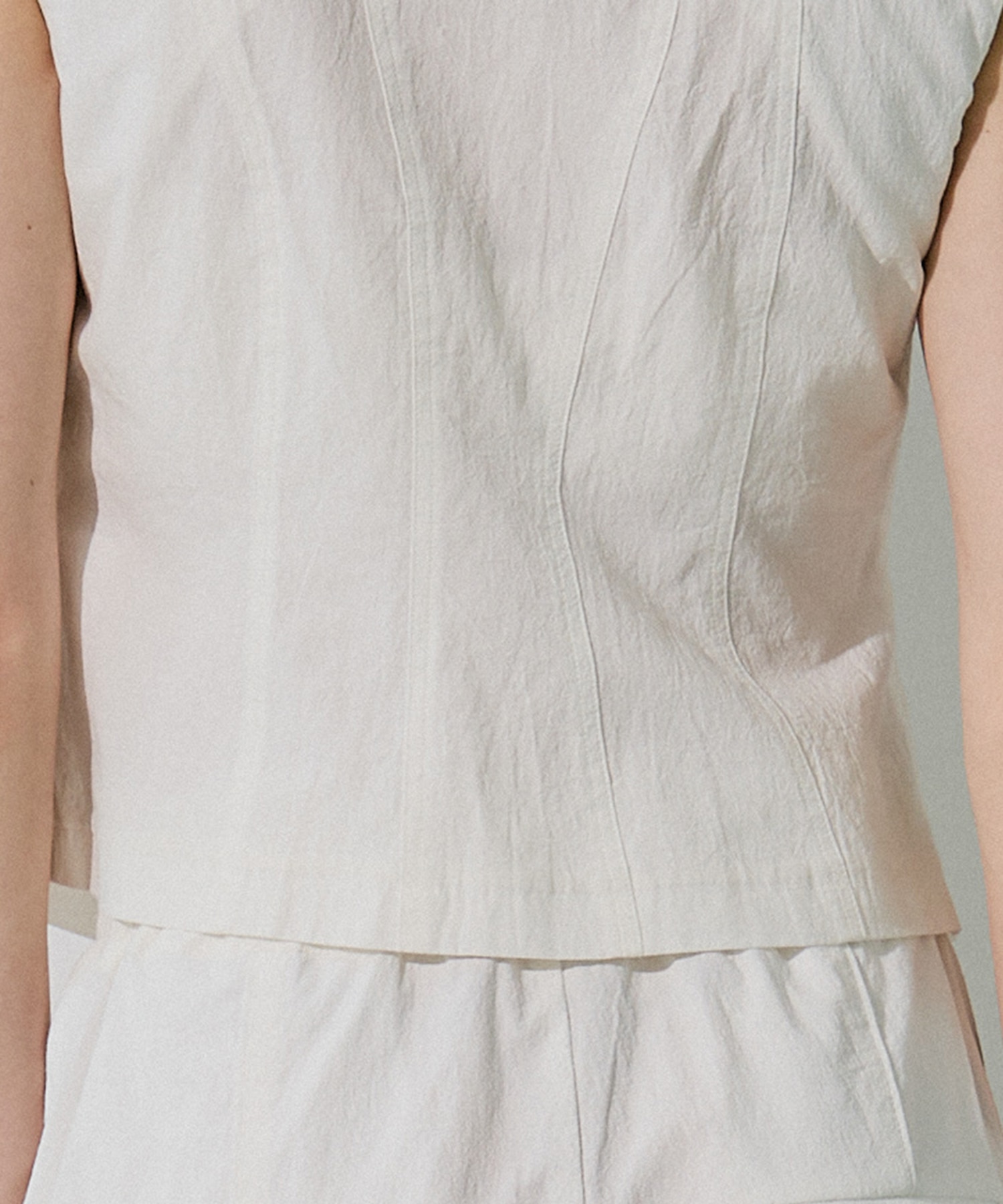 Arch Cotton Vest