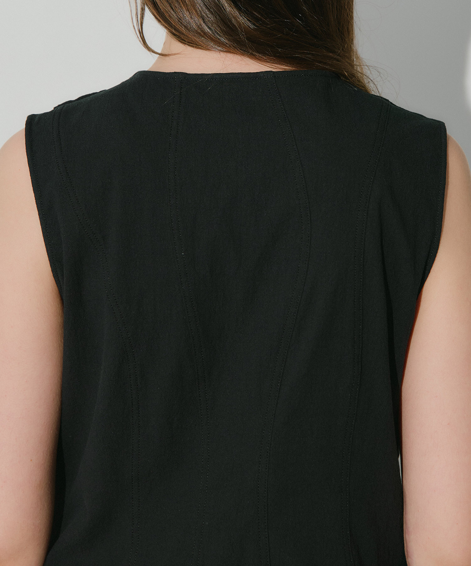 Arch Cotton Vest
