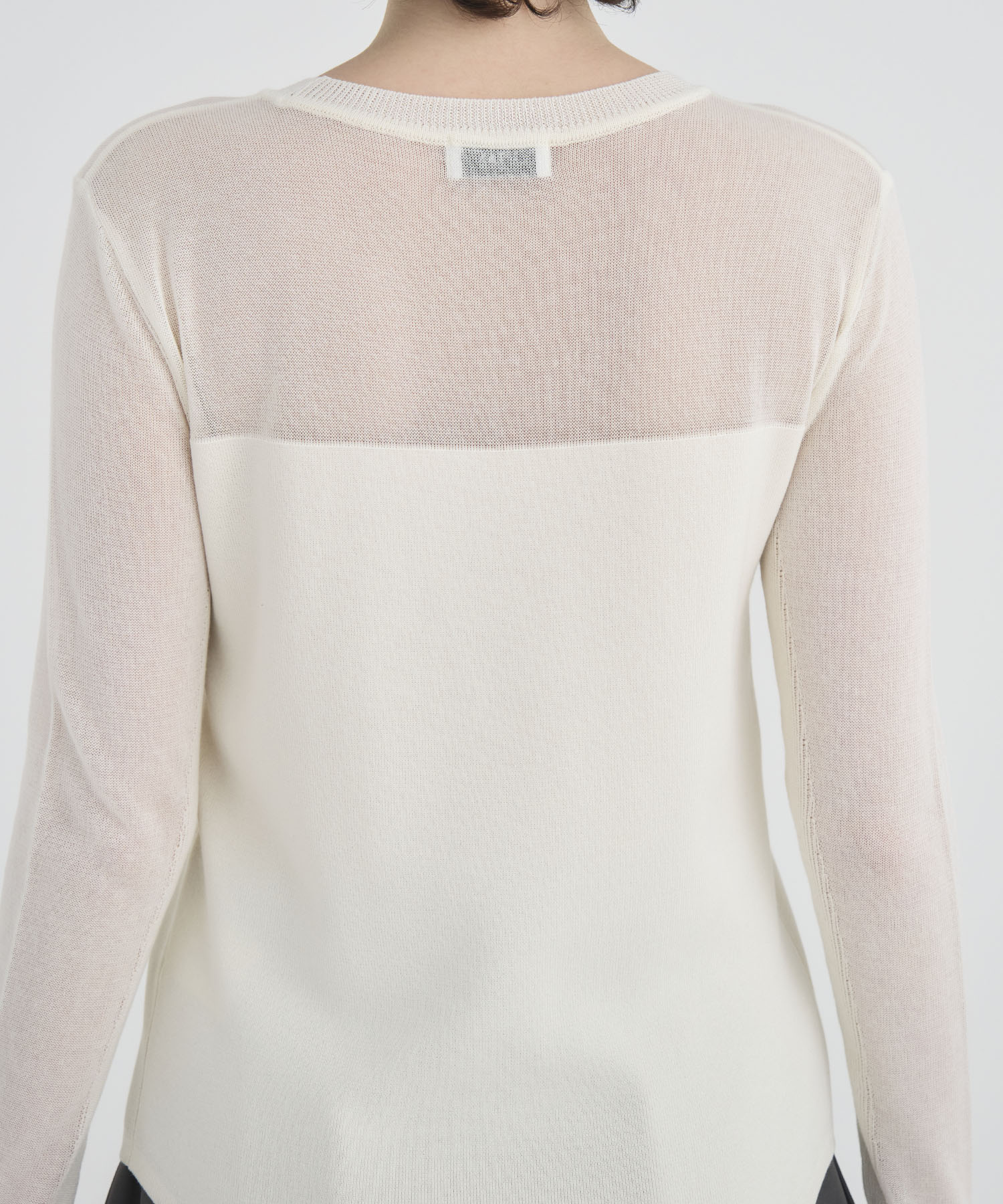 Sheer line Knit Tops