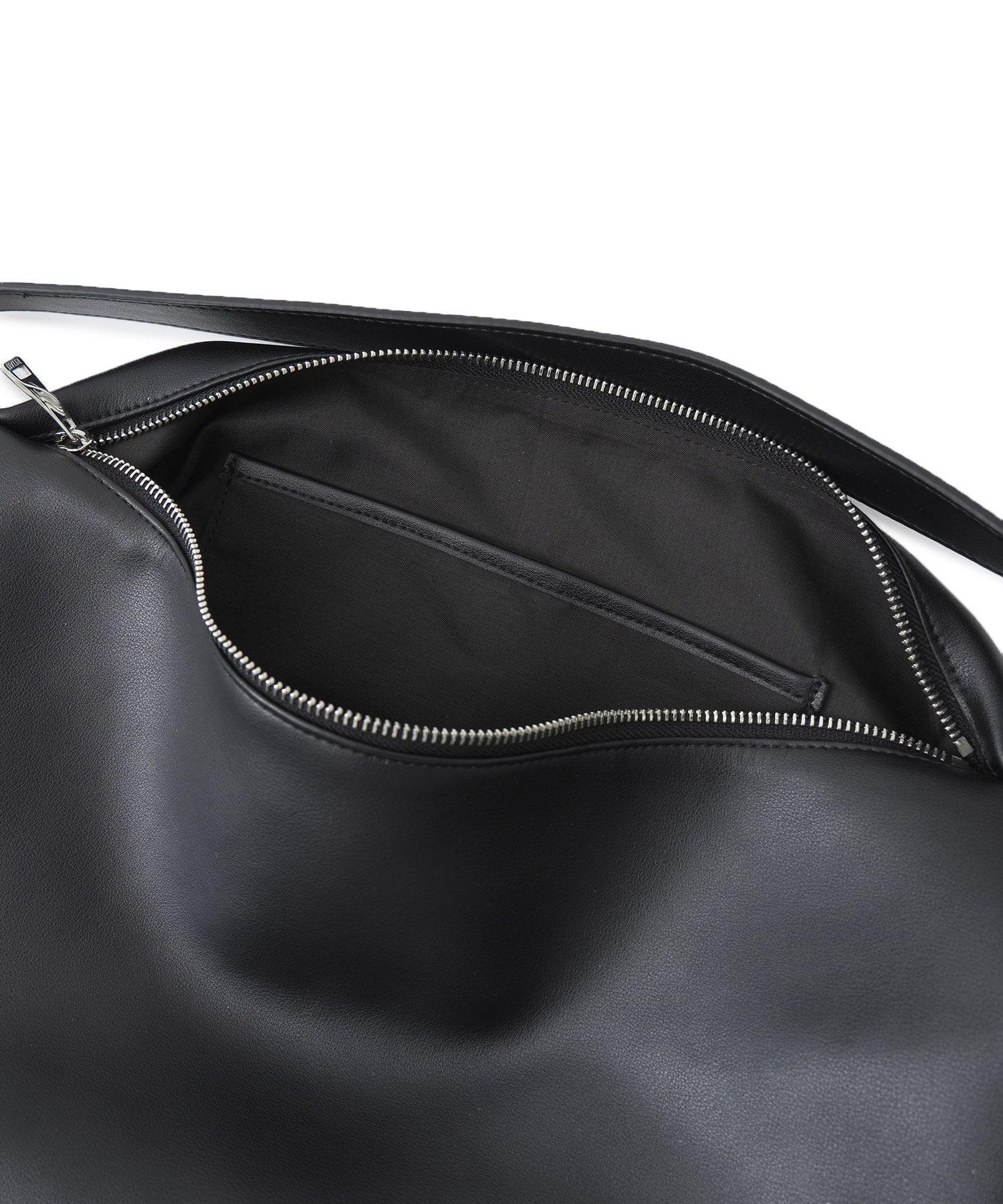 Cure Leather Bag