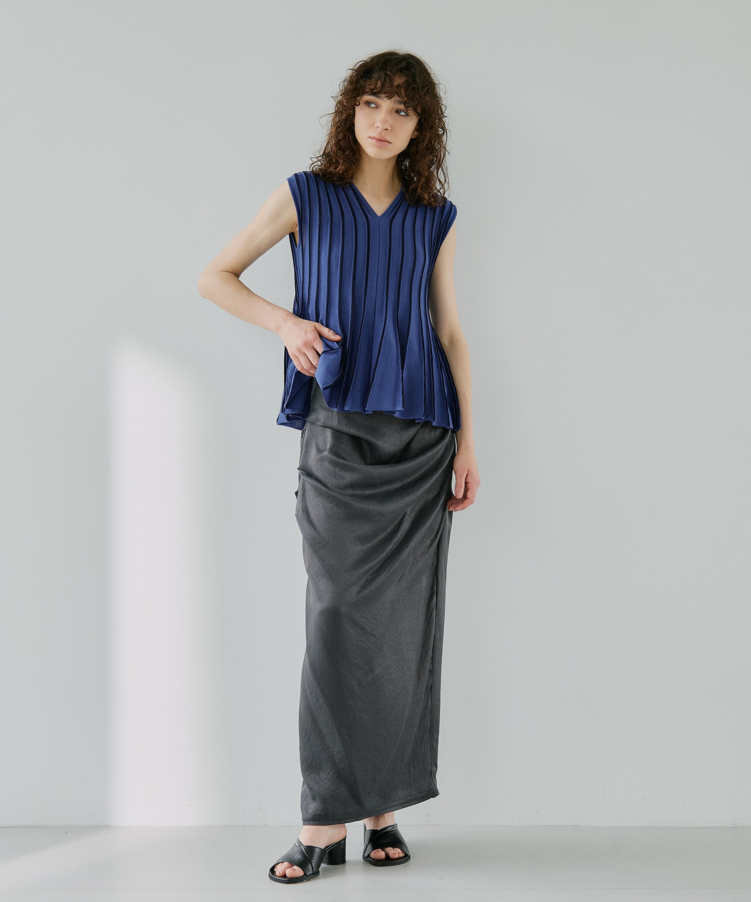 Tack  Flare Knit