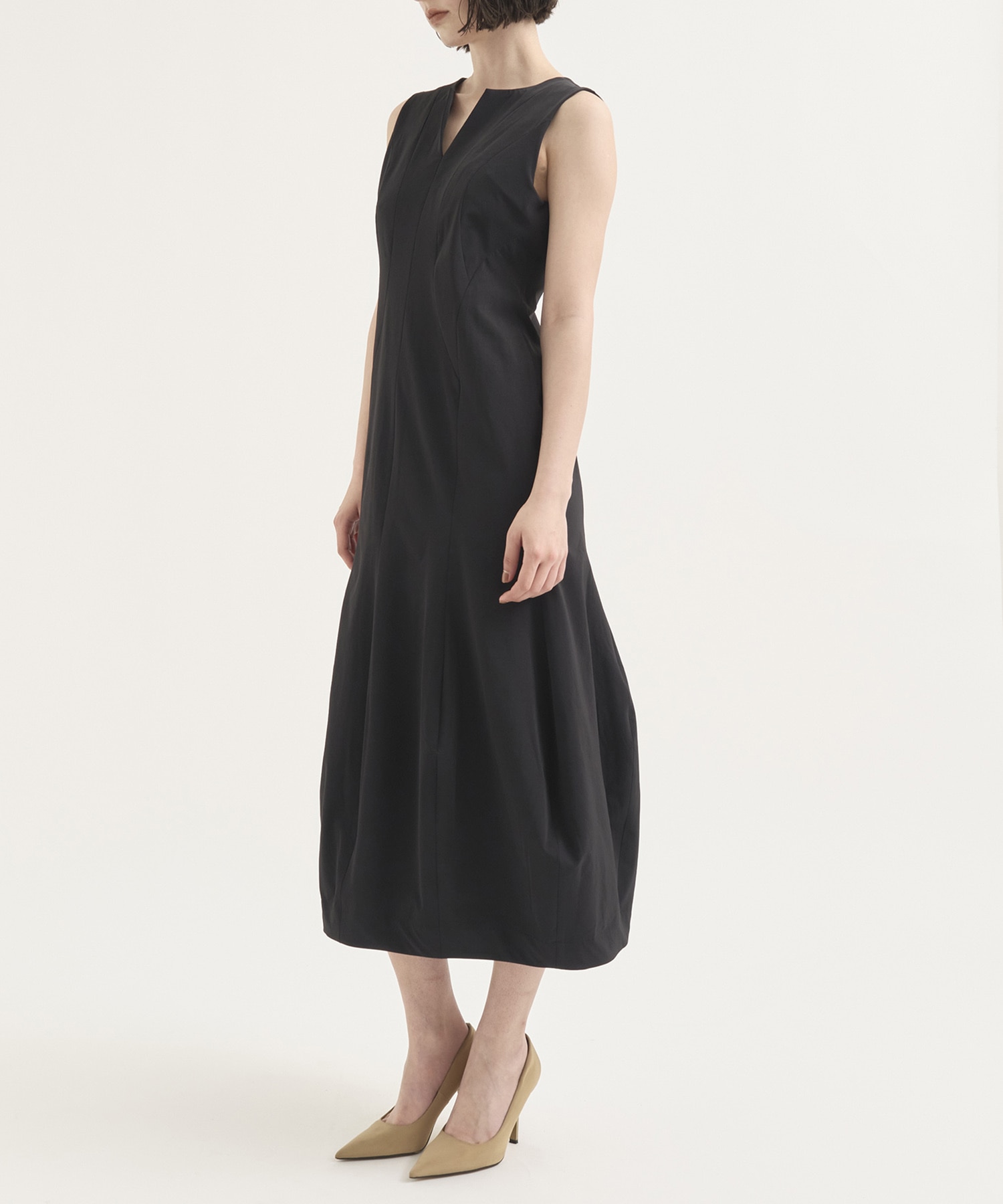 Curve Pattern One-Piece