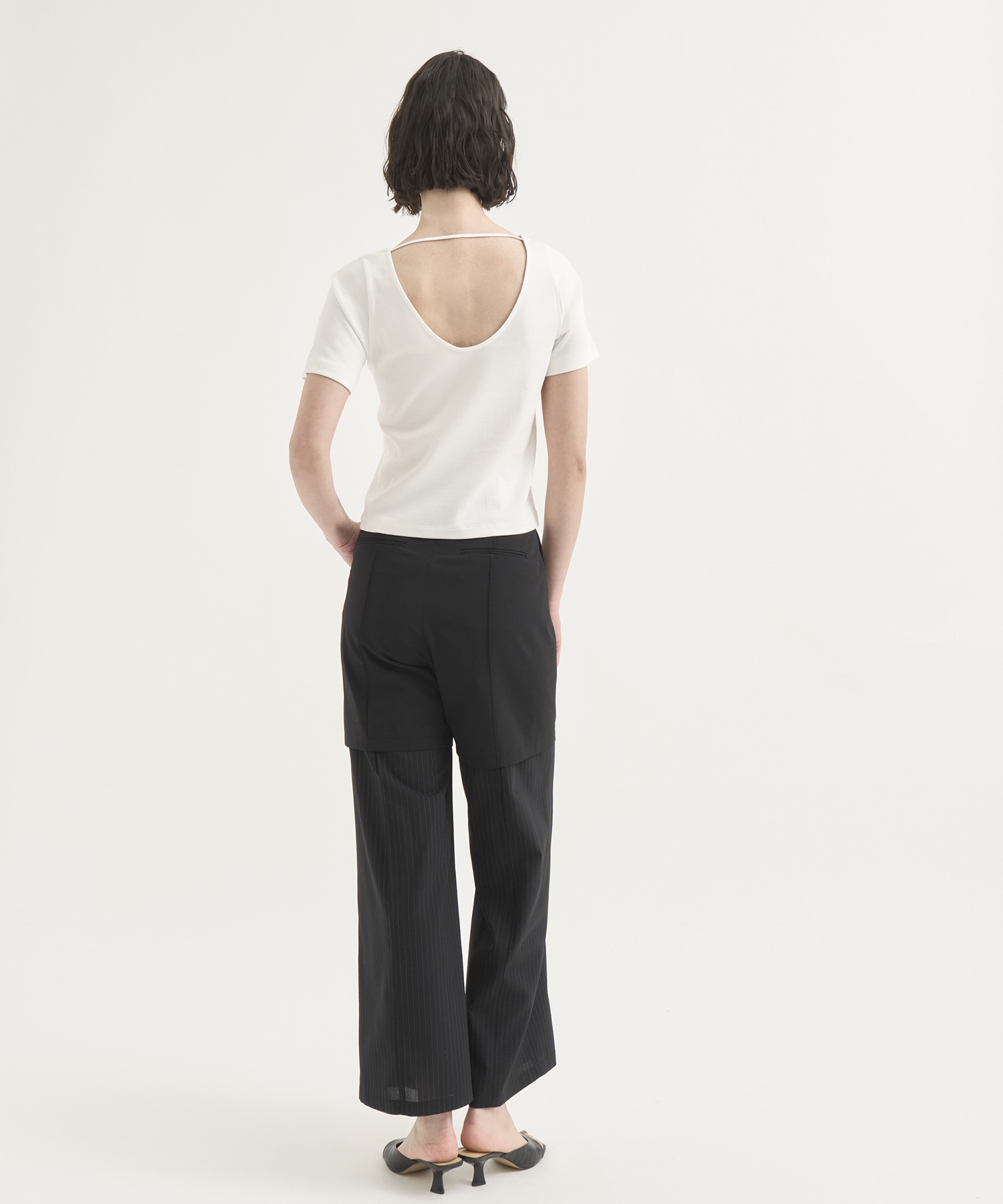Back Curve T-Shirt