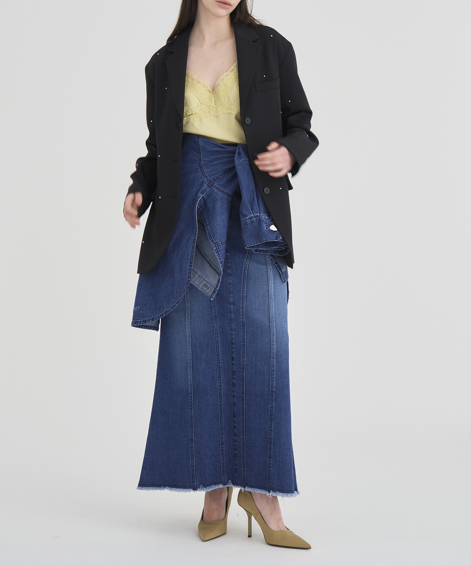 Cutting Stretch Denim Skirt