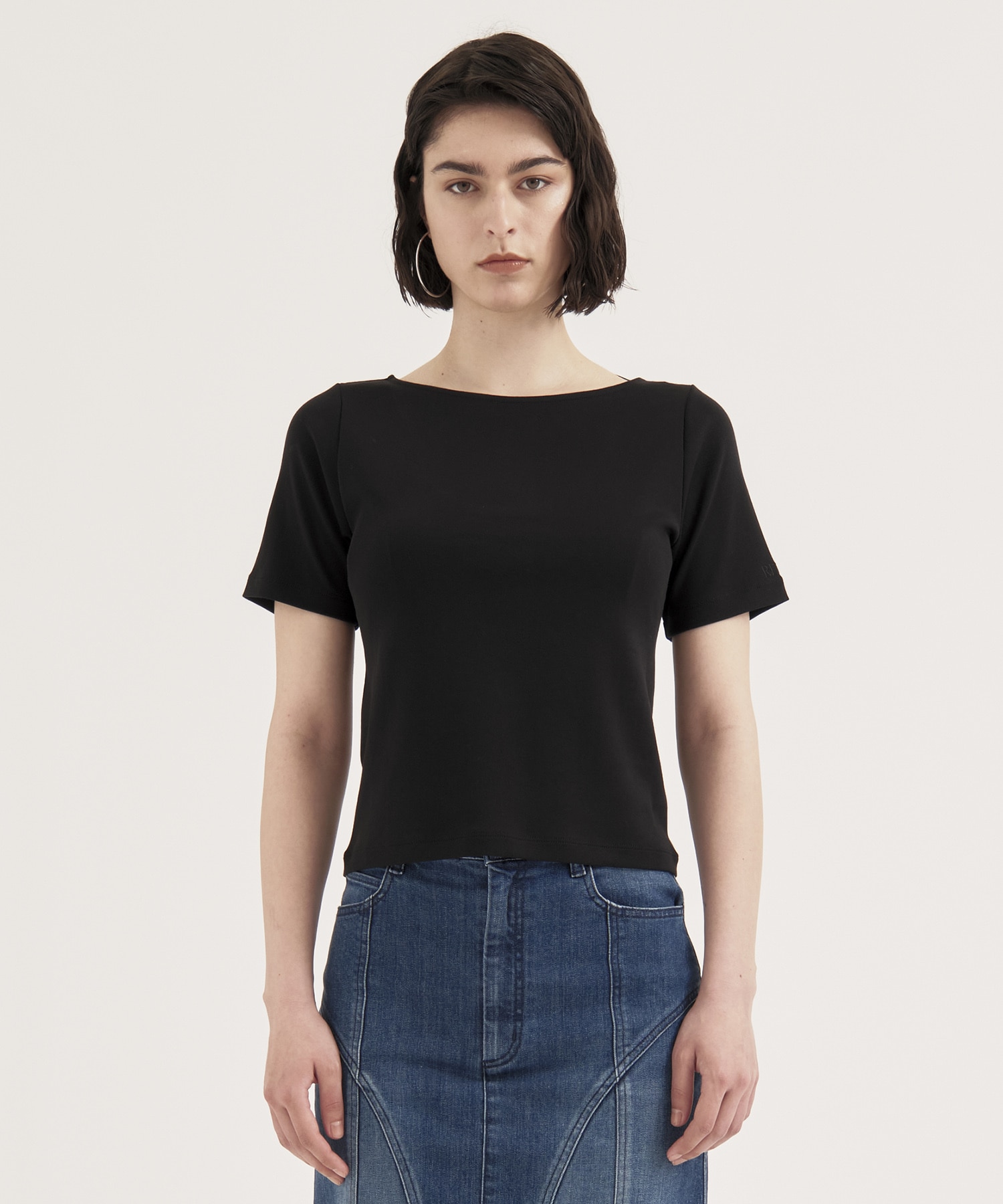 Back Curve T-Shirt