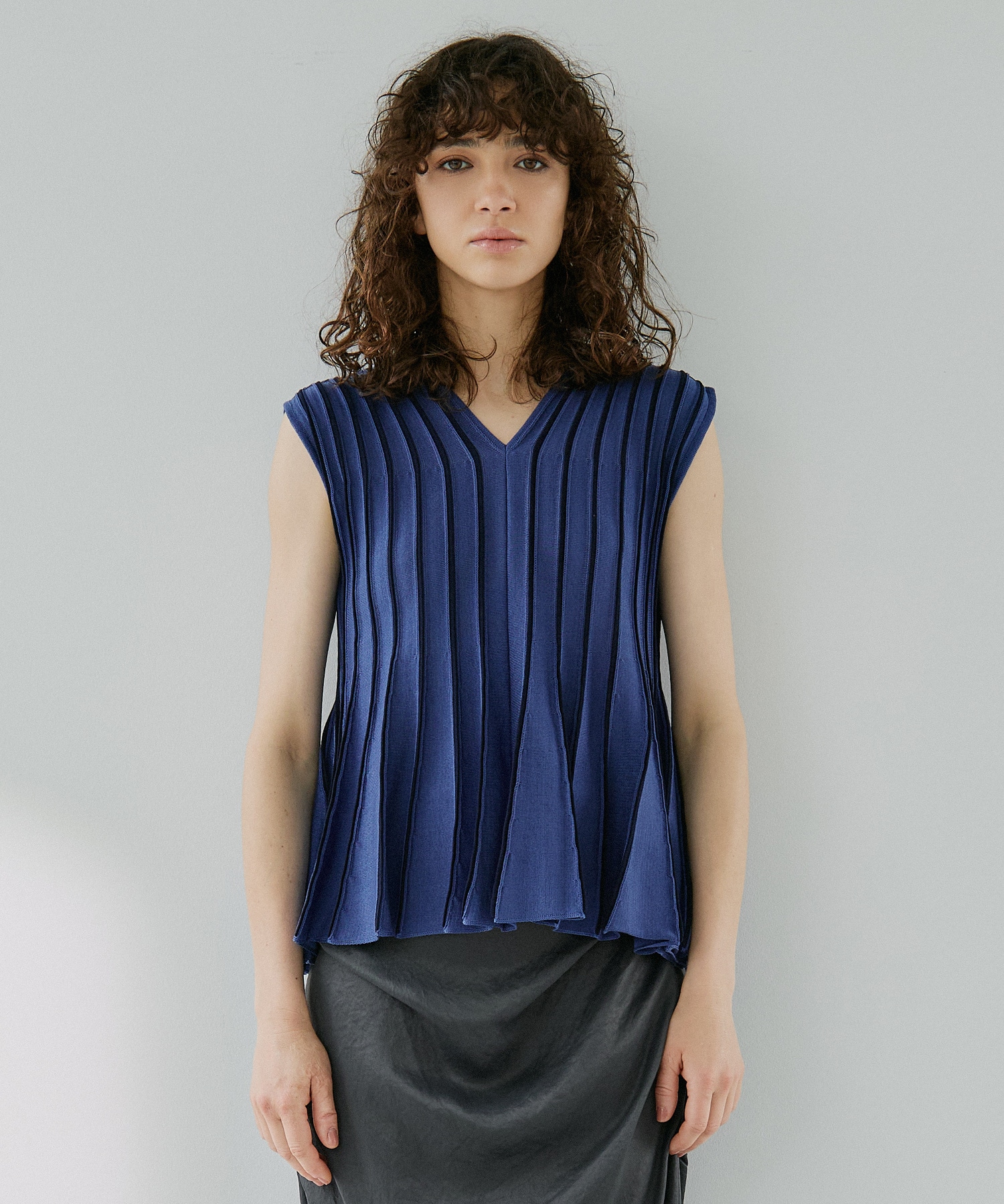 Tack  Flare Knit