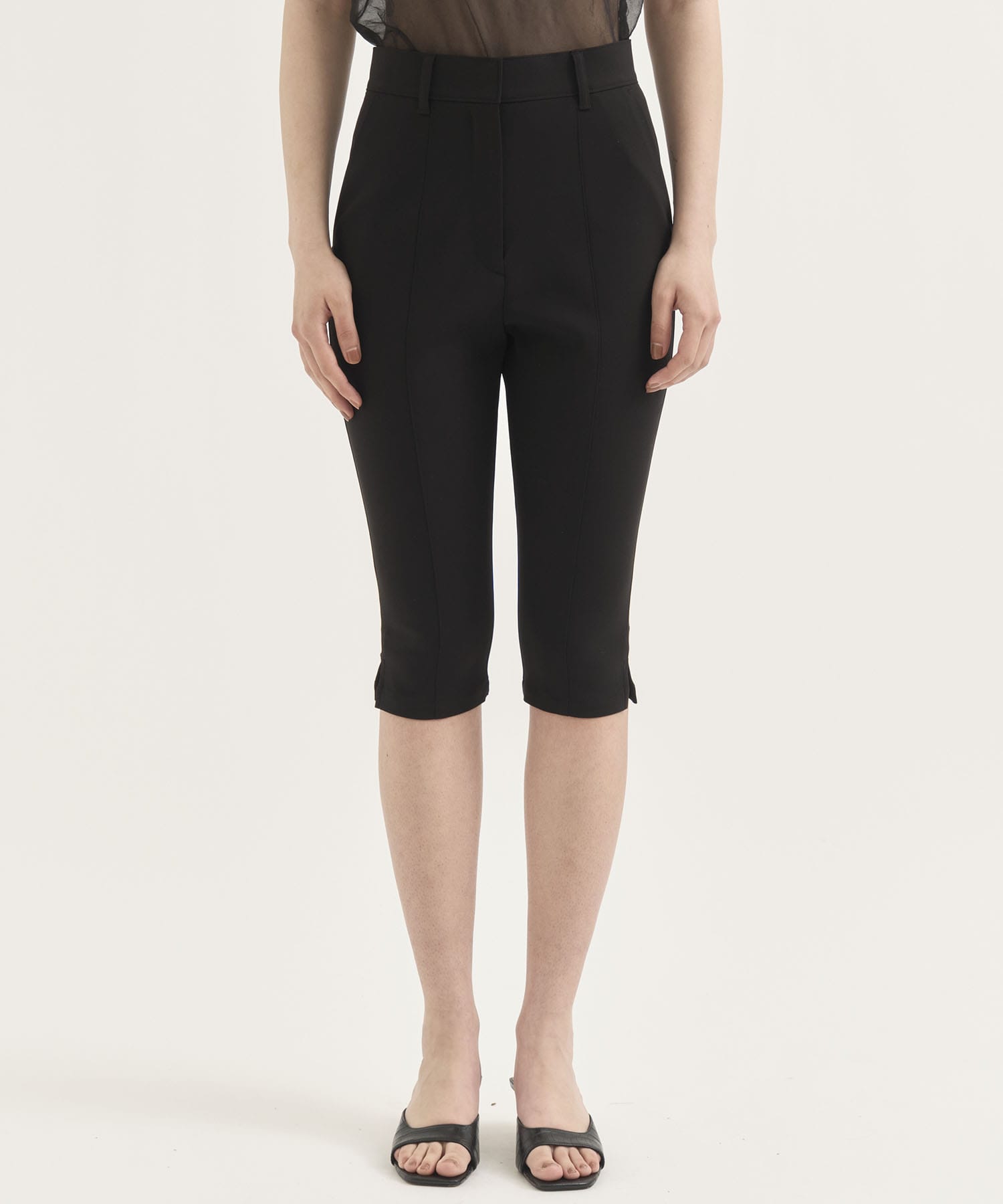 Capri Pants