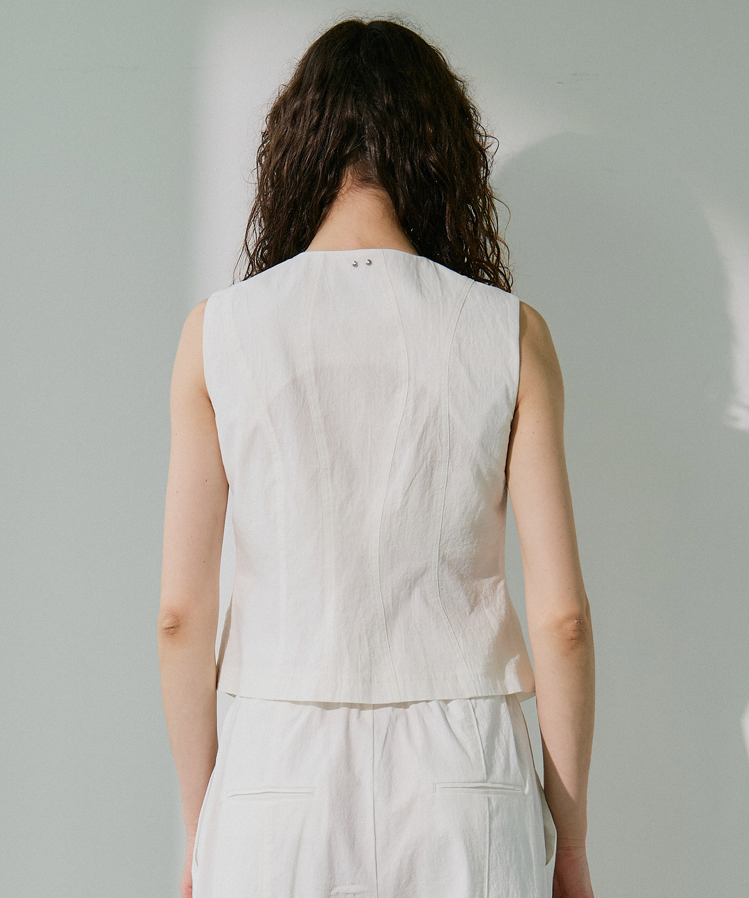 Arch Cotton Vest