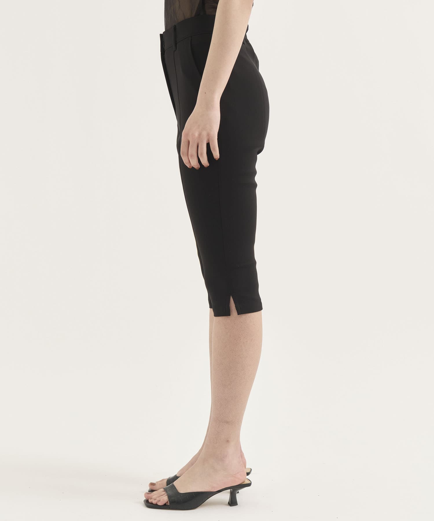 Capri Pants