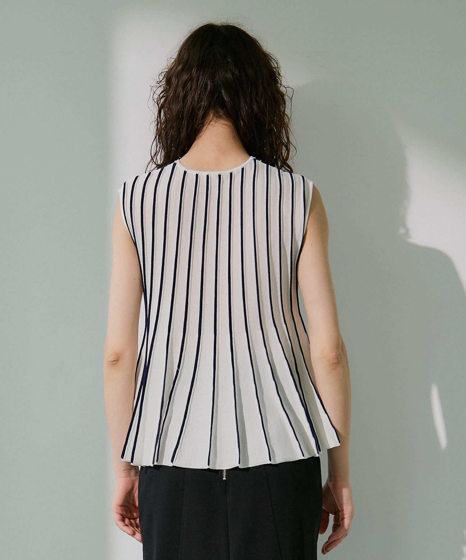 Tack  Flare Knit
