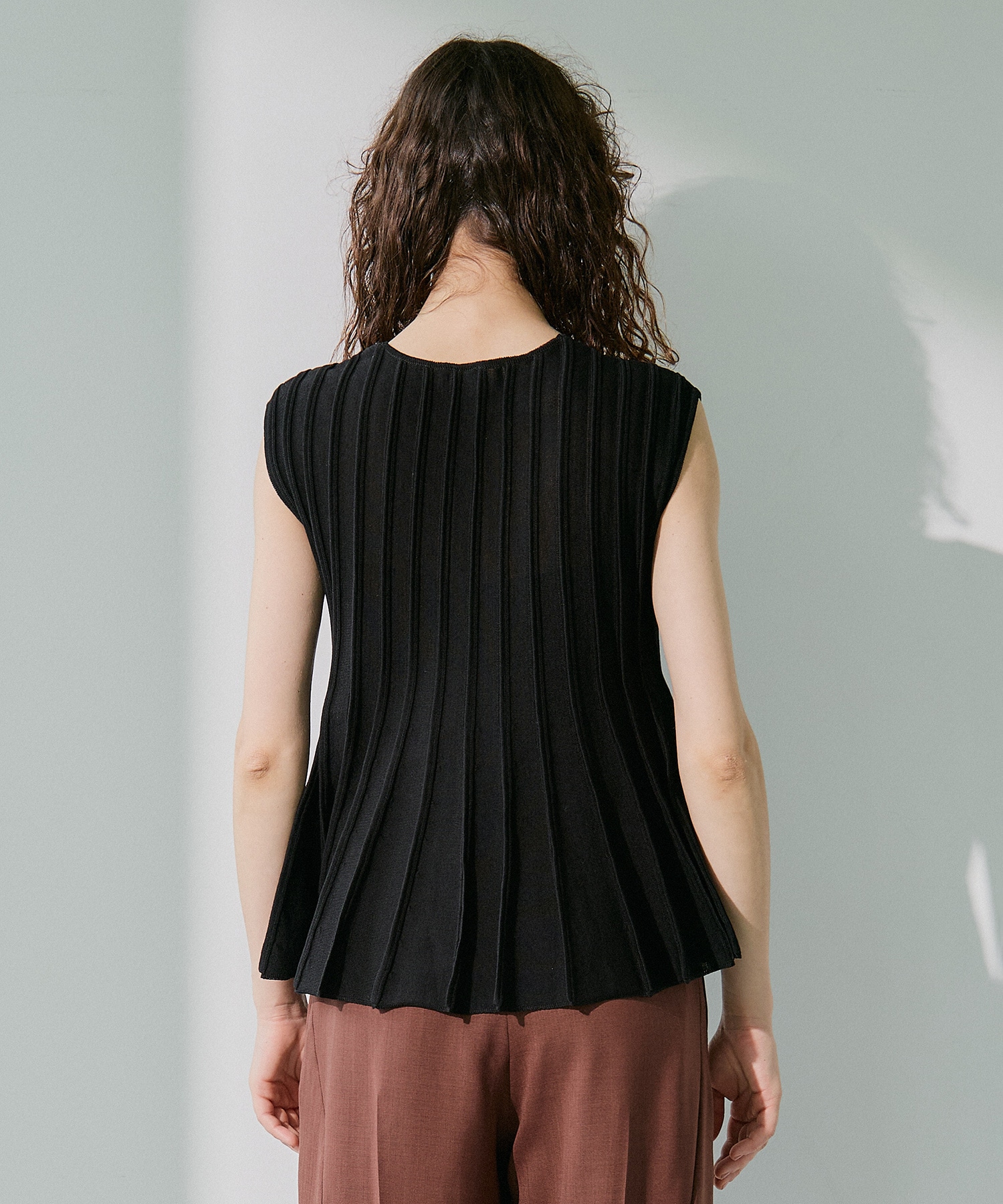 Tack  Flare Knit
