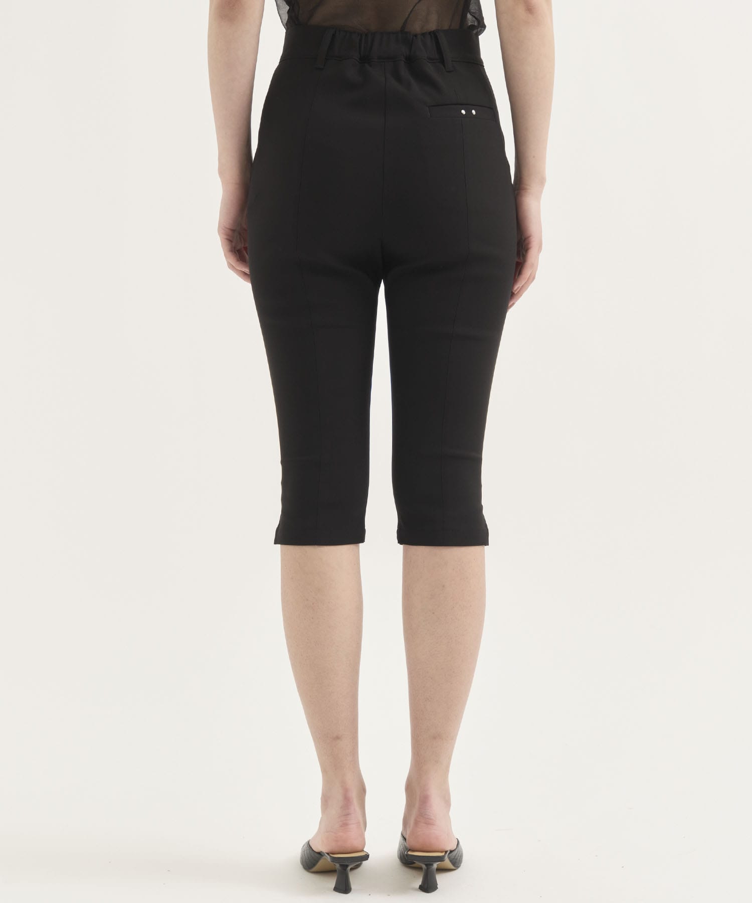 Capri Pants