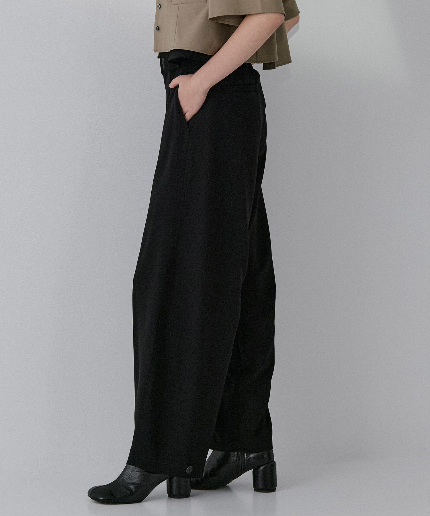 Curve Dry Touch Pants