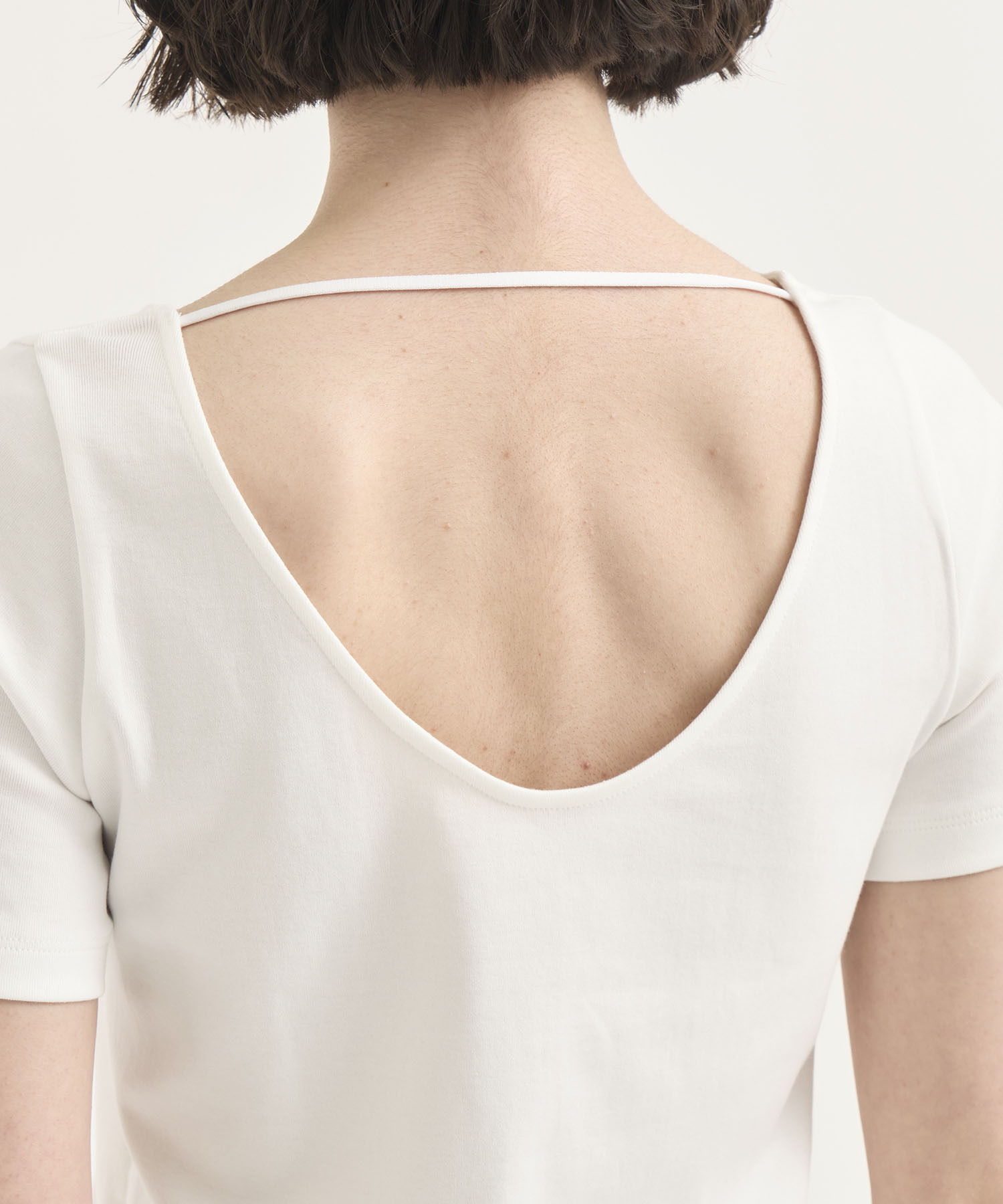Back Curve T-Shirt