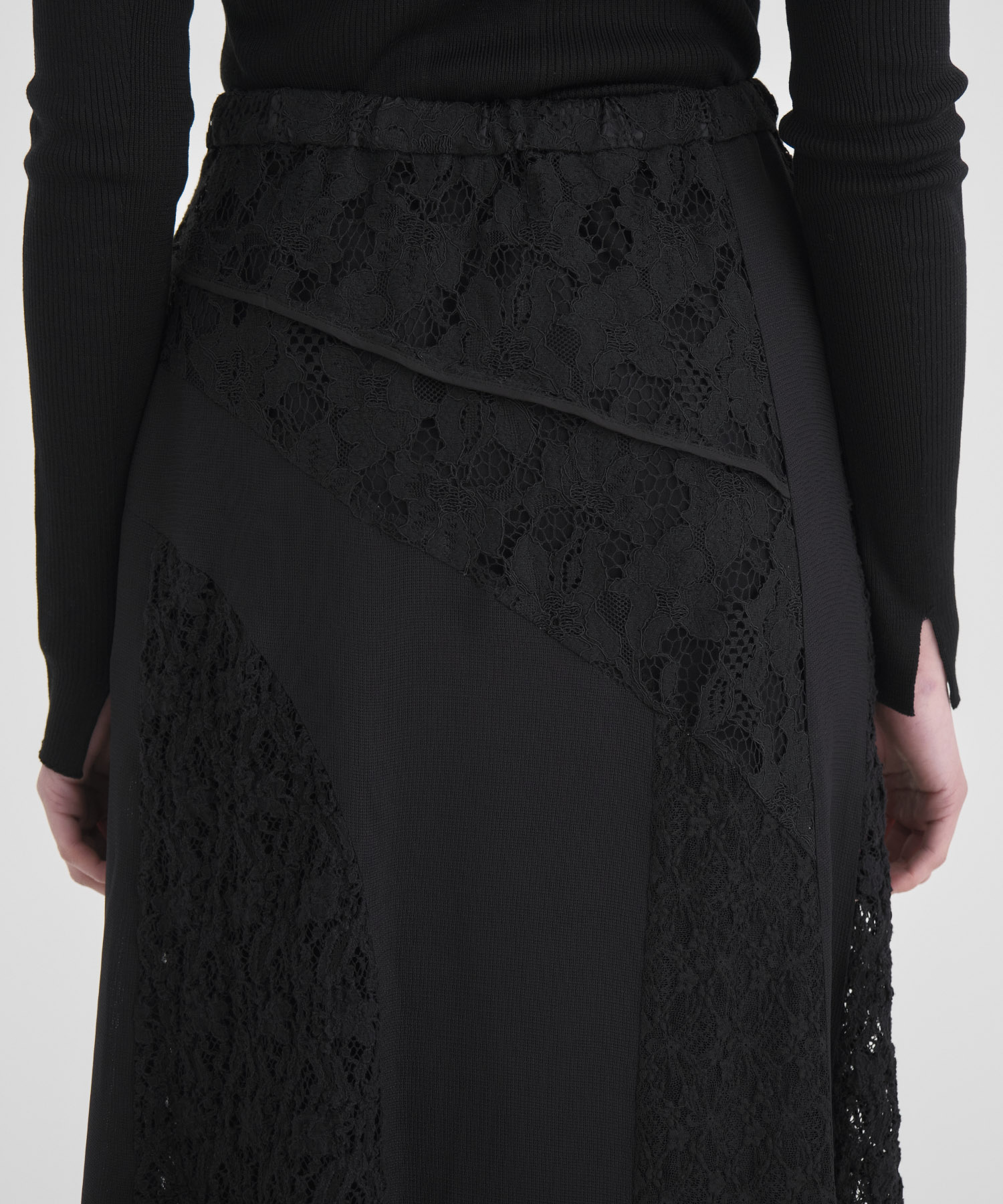 Slant Asym Lace Skirt