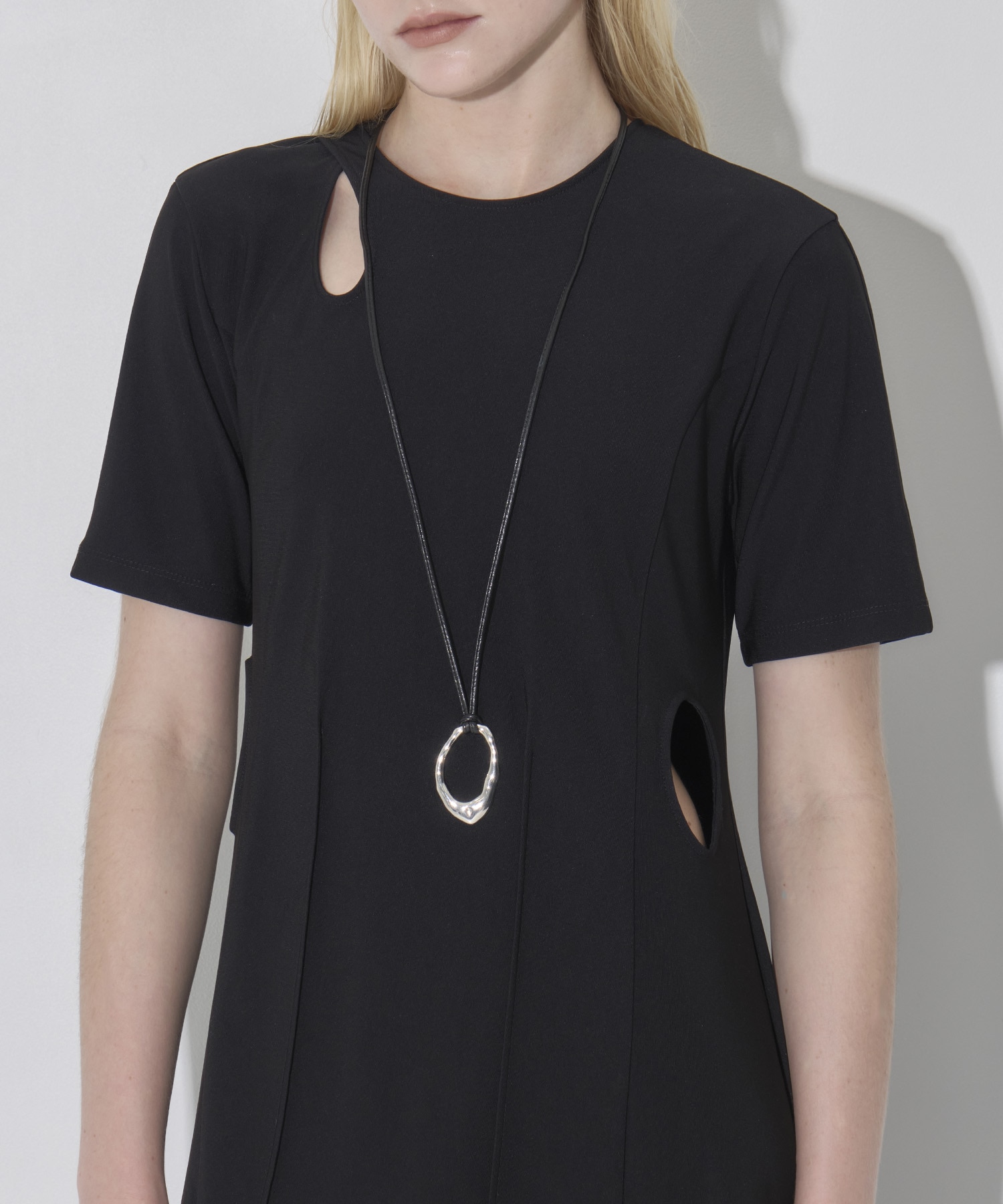 Cutting Line Onepiece