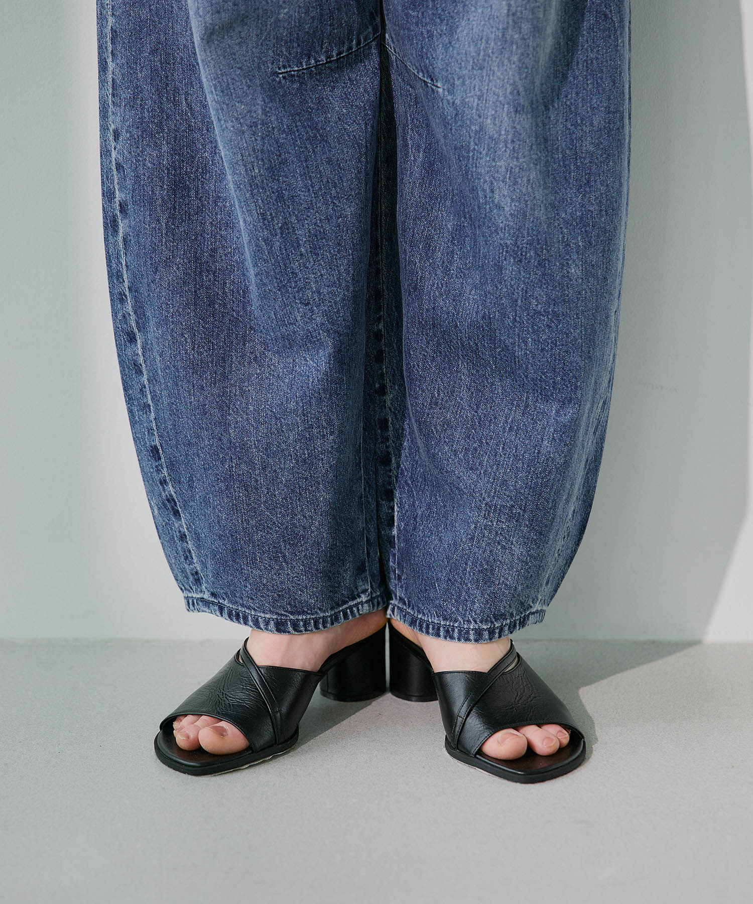 Asym Round Sandal