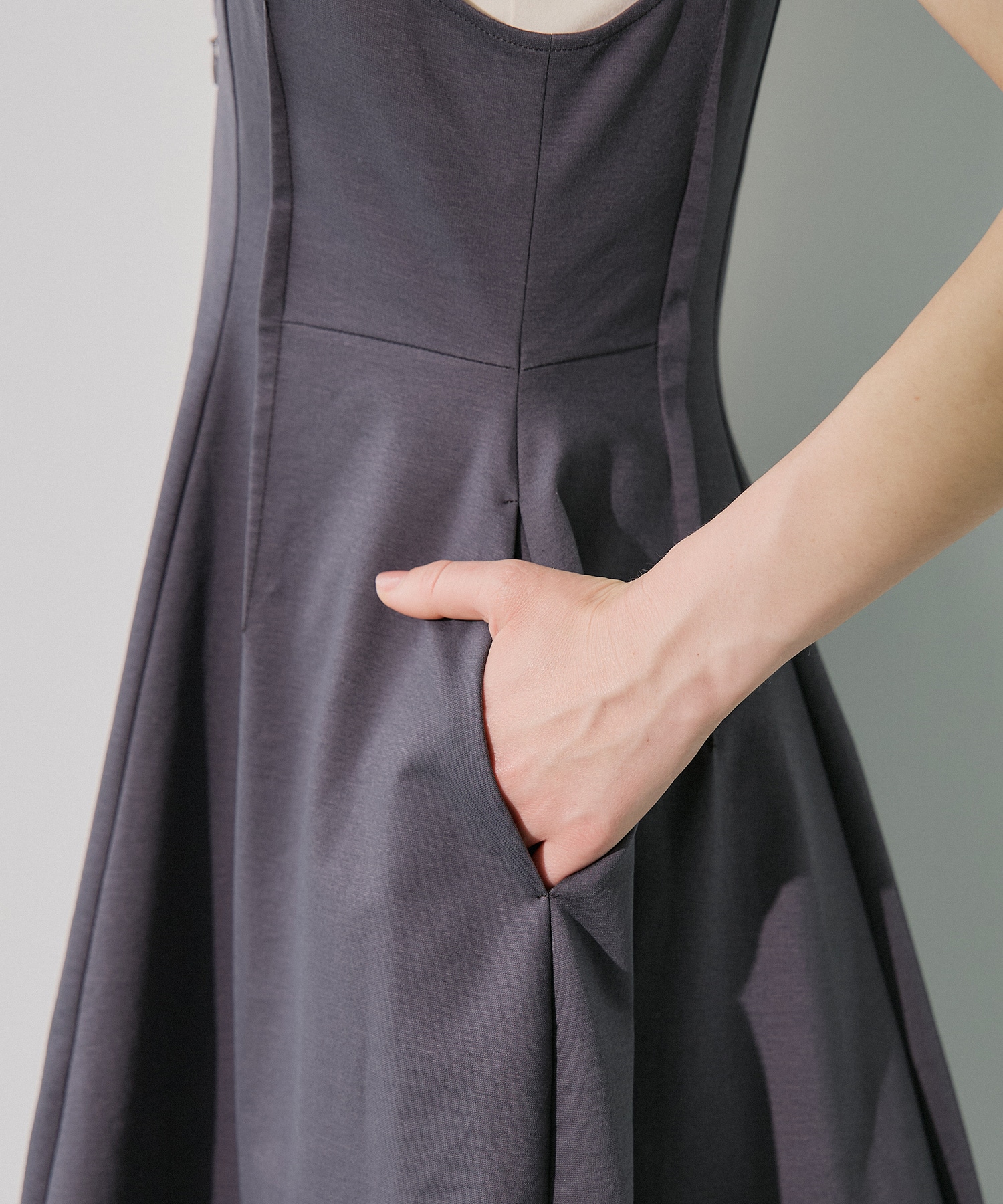 Arch Pattern Cut One-Piece