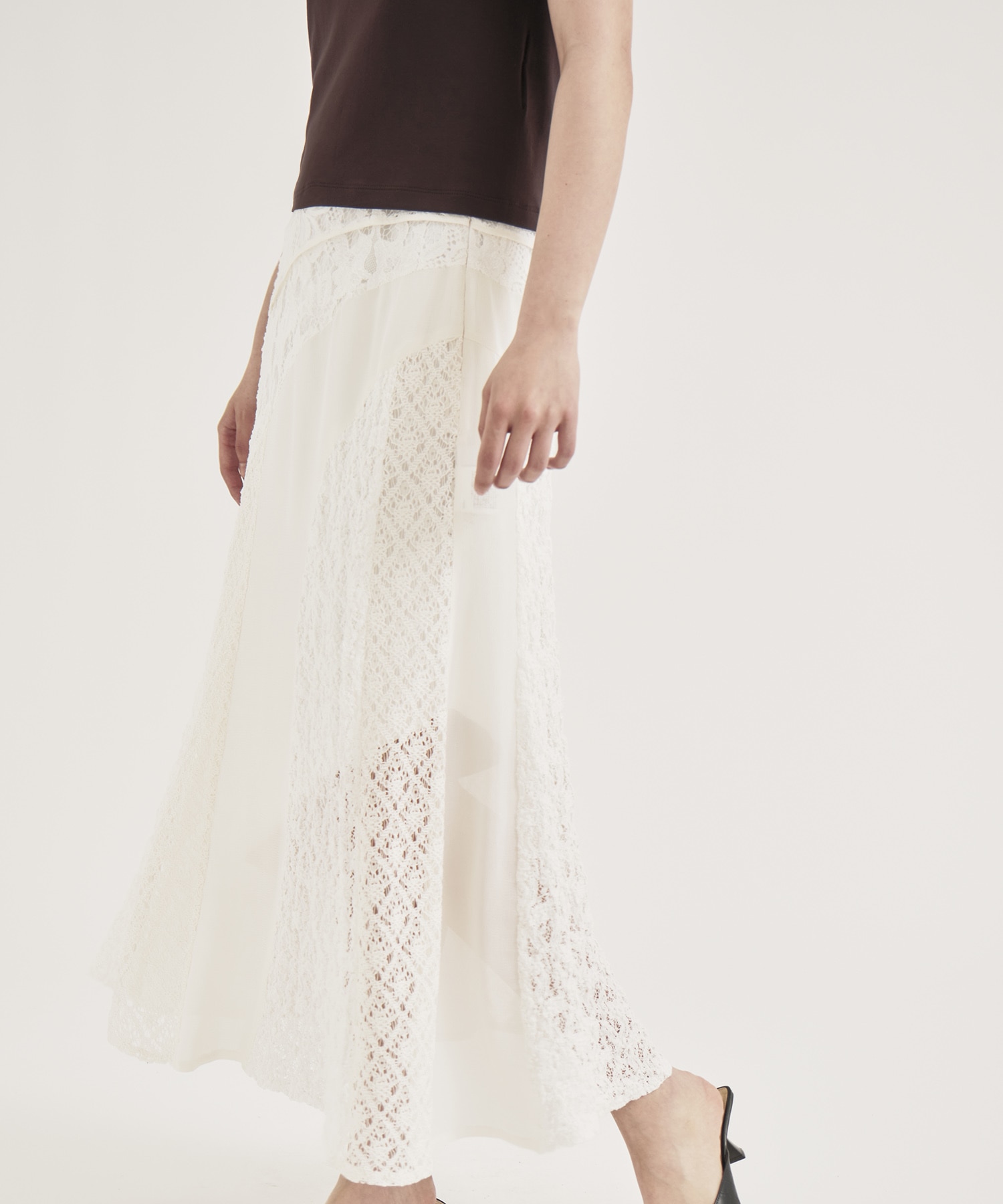 Slant Asym Lace Skirt