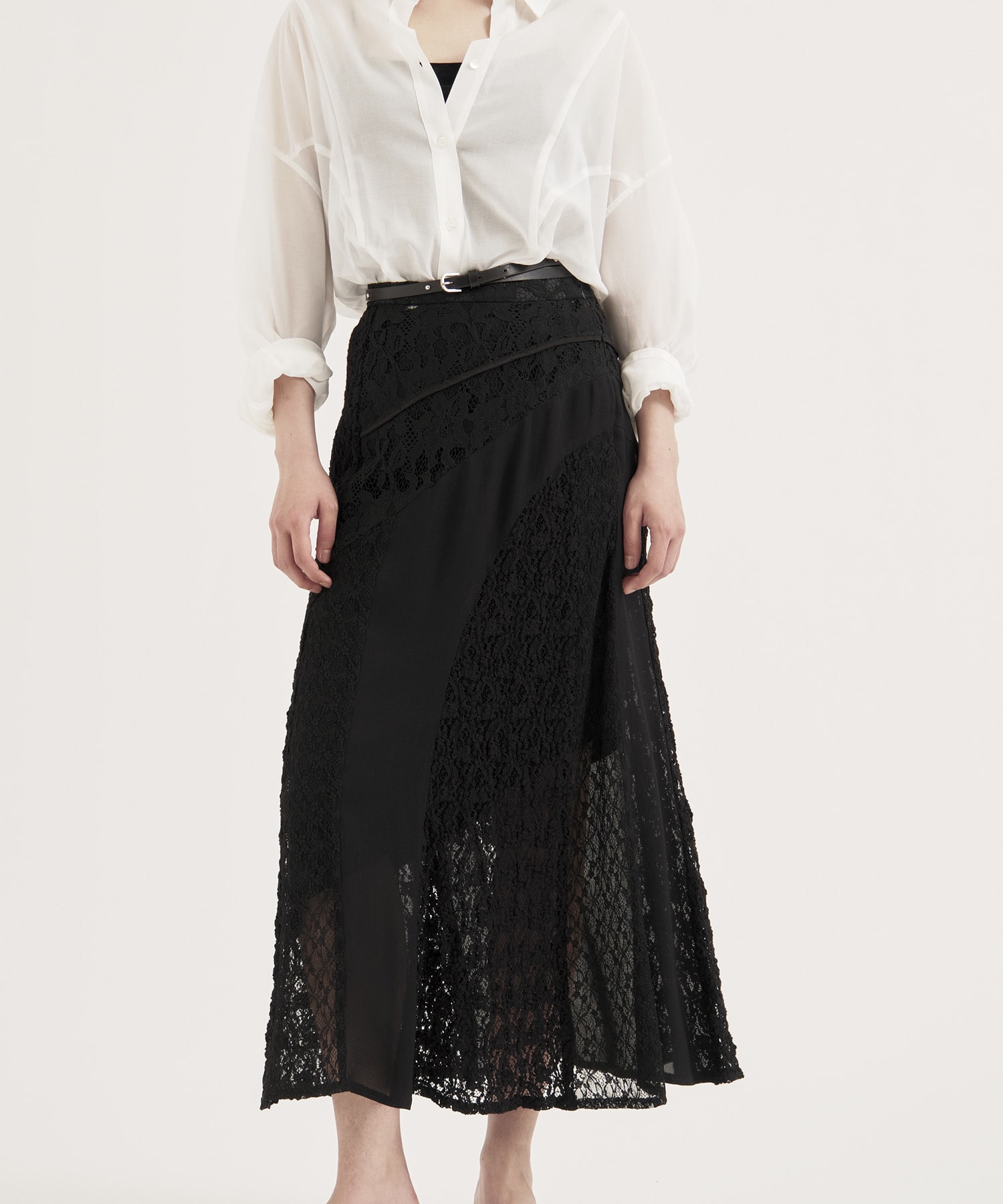 Slant Asym Lace Skirt