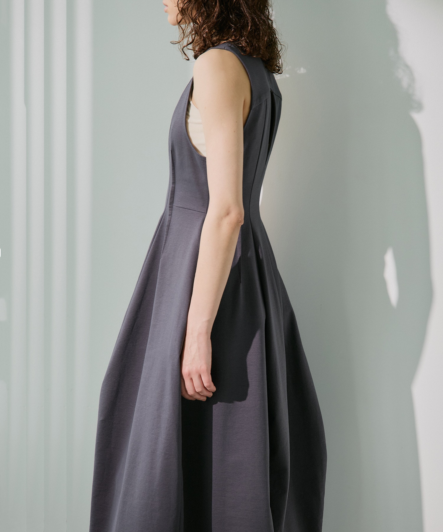 Arch Pattern Cut One-Piece